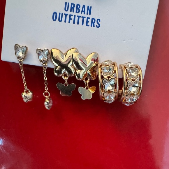 - Urban Outfitters Earring  Set - Picture 3 of 3